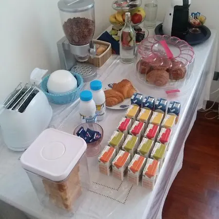 Ai Canapi Oda ve Kahvaltı